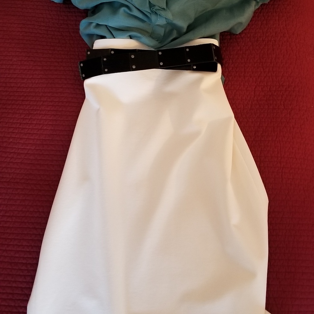 NWT Vince Camuto XL Vanilla pencil skirt